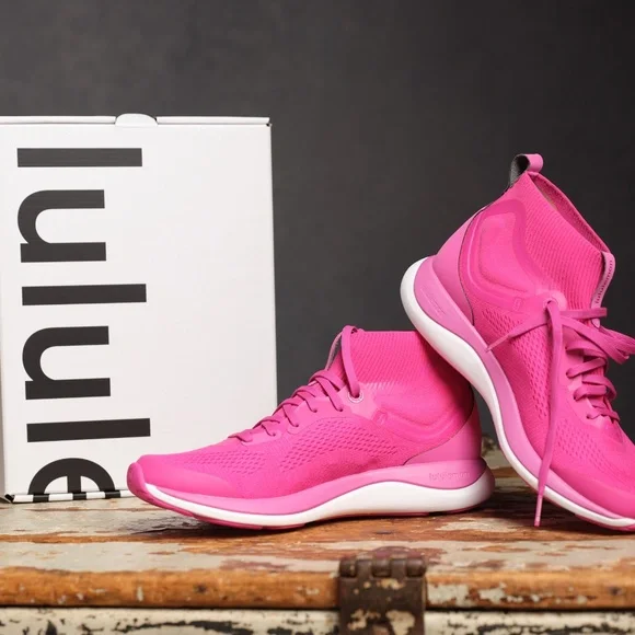 Lululemon Pink Chargefeel Mid Women's Workout Shoe SOLD OUT - Picture 4 of 7